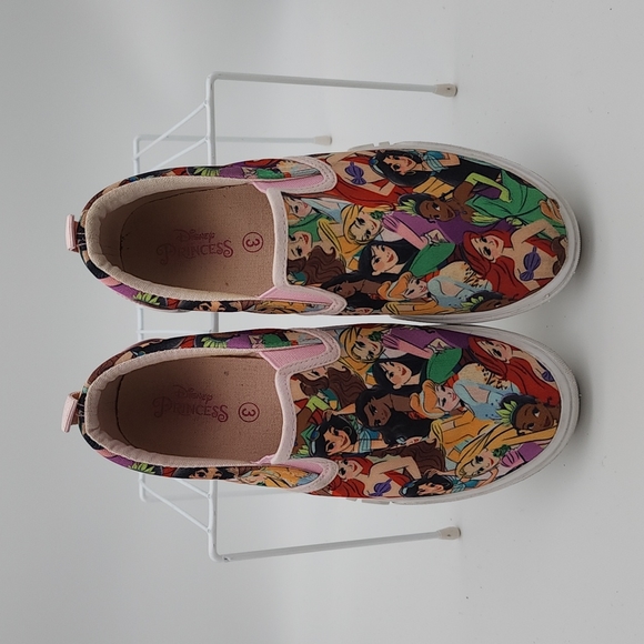 Ground Up Disney Princesses Slip On Sneaker, Big Kid 3 - Picture 4 of 8
